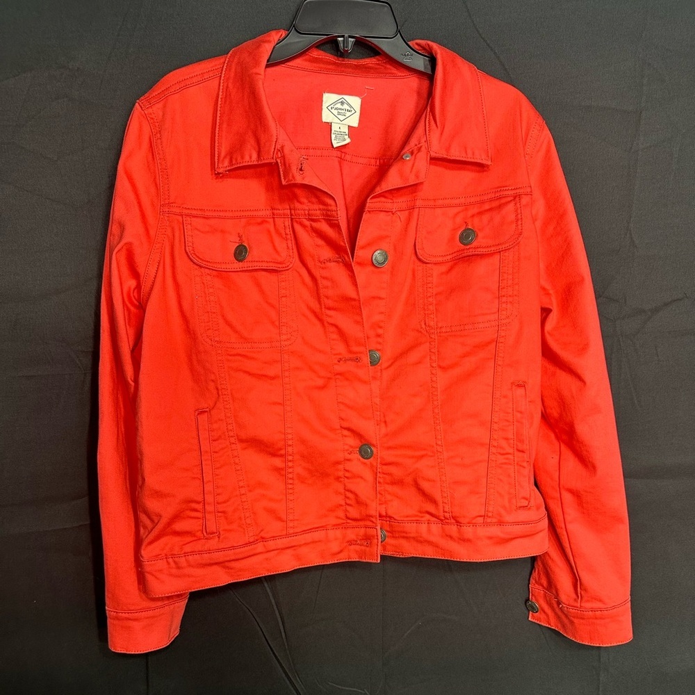 ST JONHS BAY Women's watermelon  Denim  size L pre owned Exellent condition.